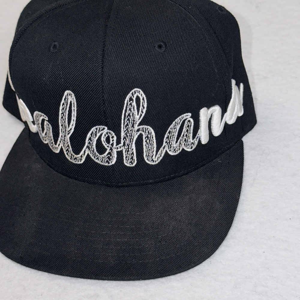 Aloha Hawaii Snapback Hat Black White Embroidered Green Underbrim Yupoong - Picture 5 of 9